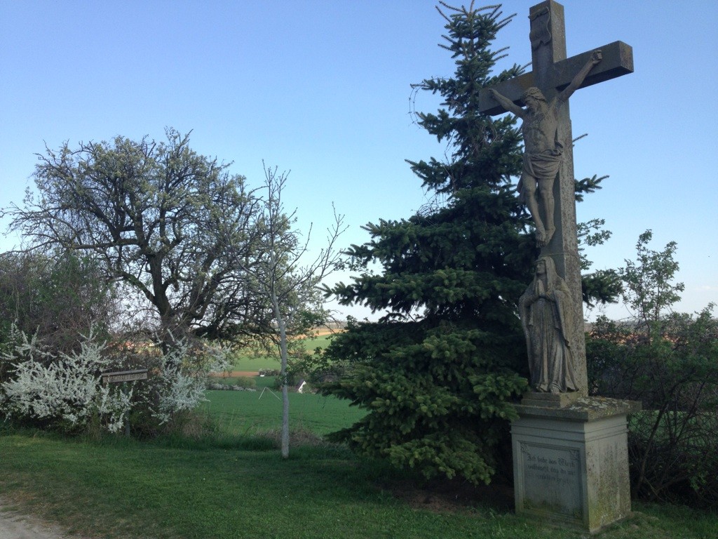 Falgers Kreuz am Rimparer Weg auf dem Wachtelberg